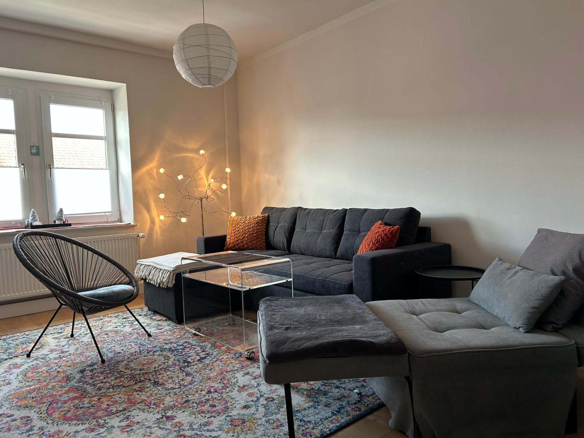 Schoene Neue 4 Zimmer Wohnung Mit Sued-Balkon Bis 8 Personen Naumburg  Exteriör bild