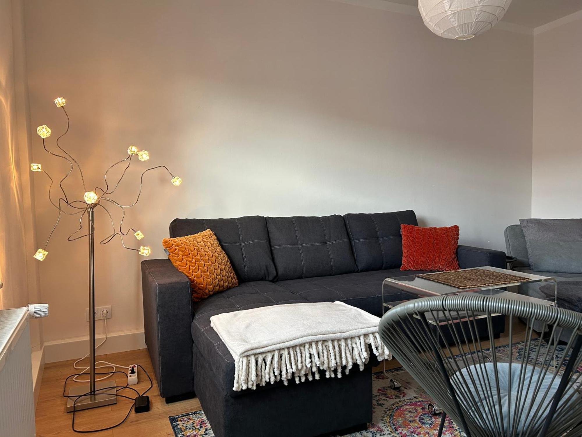 Schoene Neue 4 Zimmer Wohnung Mit Sued-Balkon Bis 8 Personen Naumburg  Exteriör bild